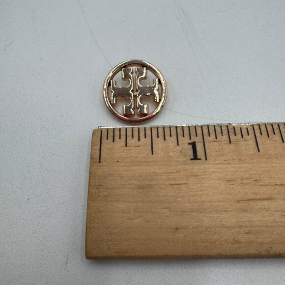 Tory Burch Gold Logo Button 5 piece Set Replacement Parts 0.75" Diameter - Picture 4 of 5